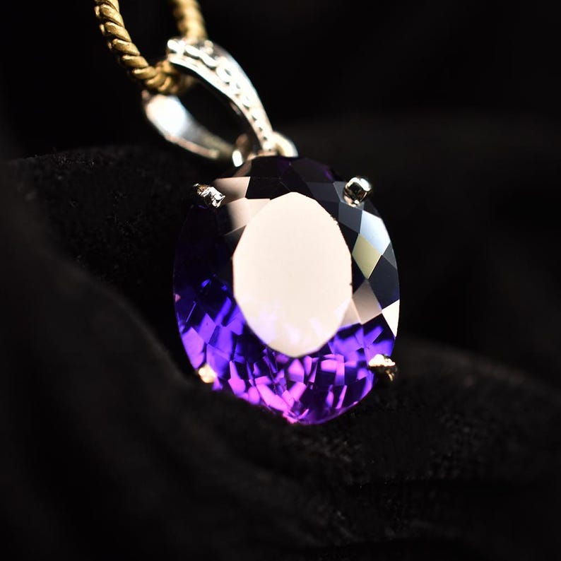 Natural 28.45 Ct Purple Oval Shape Tanzanite Pendant | Certified 925 ...
