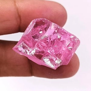 Uncut Raw Natural Sapphire Rough 200-300 Carat Natural Certified Pink Sapphire Rough Earth Mind Stone Loose Gemstone Gifted For Her And Him