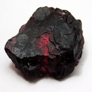 Granato rosso naturale di migliore qualità certificato da 150 ct, pietra preziosa grezza grezza / cristallo curativo / pietra portafortuna di gennaio, regalo gratuito, consegna gratuita