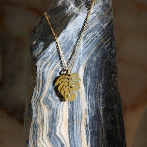 14K Gold Monstera Leaf Necklace, Leaf Pendant, Monstera Jewelry for Women, Gold Tropical Leaf Necklace, Monstera Necklace, Summer Jewelry