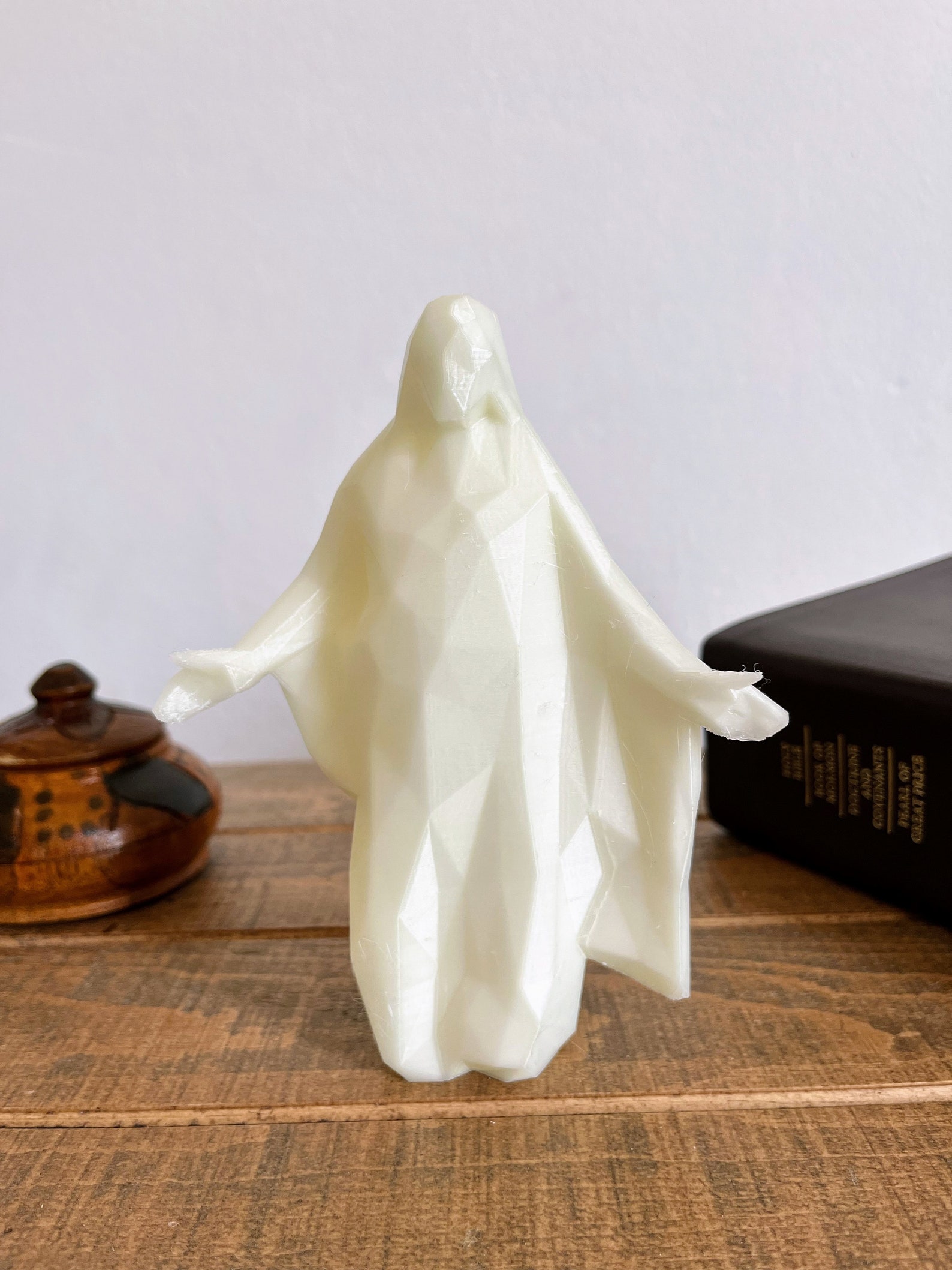 Christus Statue Glow in the Dark Modern Low Poly Style Etsy