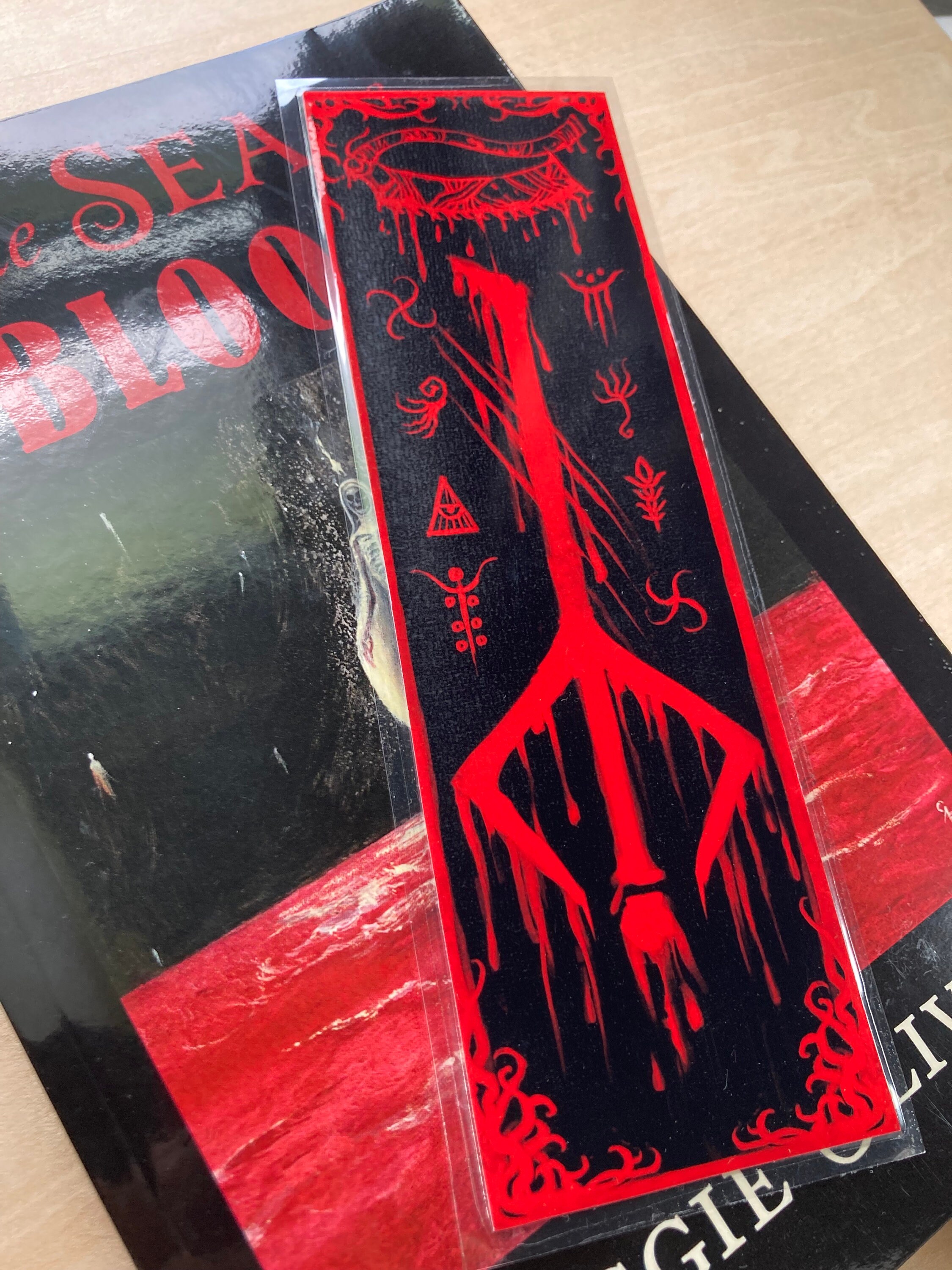 Hunter Rune Bookmark - Laminated Dark Fantasy Bookmark, Gift for Souls ...