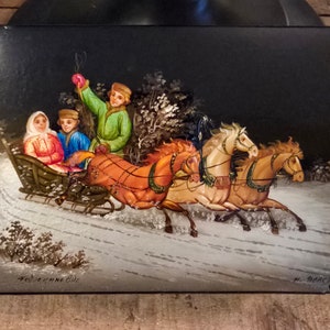 Fedoskino Vintage Russian Lacquer Box Troika Horses Sleigh Snow