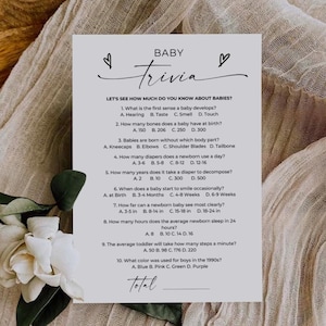 INFOS BÉBÉ Jeux baby shower, jeu-questionnaire moderne pour baby shower, jeu d'anecdotes baby shower, lot baby shower, jeux imprimables baby shower