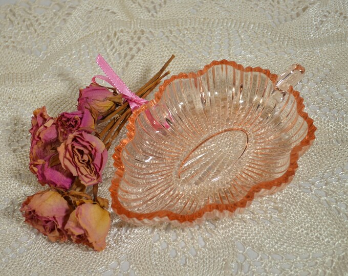 Vintage Pink Depression Glass Leaf Shaped Dish Etsy