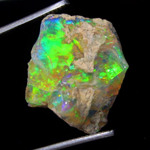 23 Carat Huge Size Opal Natural Ethiopian Opal Gemstone opal for Jewelry Welo Opal Crystal October Birthstone, opal Raw mineral 20x23x10mm