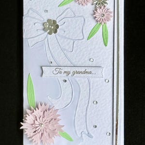 折りたたみ式グリーティングカード。ママ、誕生日、花嫁介添人、プロポーズ、卒業式など、お気に入りの写真入りのパーソナライズギフト。