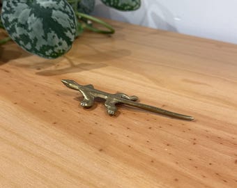 Vintage brass lizard