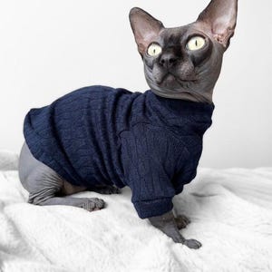 Handmade Cable Knit Cat Sweater: Sphynx & Hairless Breeds