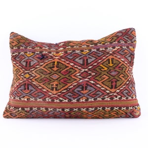 Vintage Kilim Pillow,Home Decor,Handwoven Turkish Pillow,Moroccan Pillow,Decorative Throw Pillow, Kilim Cushion Cover,Jute Pillow