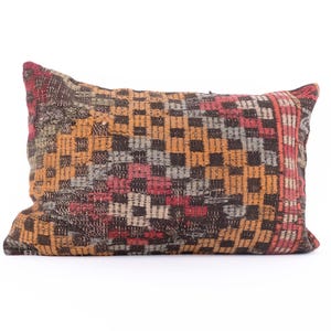 Vintage Kilim Pillow,Home Decor,Handwoven Turkish Pillow,Moroccan Pillow,Decorative Throw Pillow, Kilim Cushion Cover,Jute Pillow