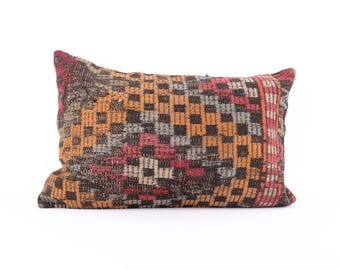Vintage Kilim Pillow,Home Decor,Handwoven Turkish Pillow,Moroccan Pillow,Decorative Throw Pillow, Kilim Cushion Cover,Jute Pillow