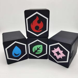 Caja personalizable para mazos de cartas de TCG de Pokémon impresa en 3D: PLA duradero con tapa con símbolo de energía