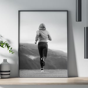 Keep Running Poster, Wall Art, Poster Print, Wall Decor, Running, Fitness, Motivation, Work out, Phototgraphs, Sports, Home Decor, Poster,