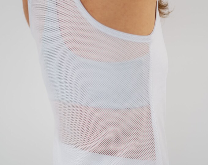 Tennis Yoga Pickleball Top - Sustainable Recycled Made in Canada Active Wear White Black