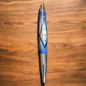 Elegante penna blu, fatta a mano!
