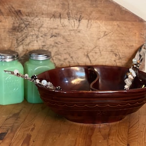 Marcrest Colorado Brown Daisy and Dot Divided Vegetable Bowl