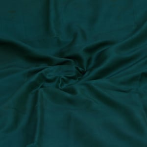 Vintage Green 100% Pure Silk Hand Woven Sari Remnant 4YD Craft Fabric Silk Scrap