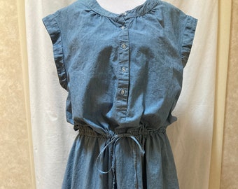 1990s Vintage cotton chambray dress. Drawstring tie waist. ‘Basic Editions’ Kmart plus size 1x