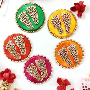 Set OF 4 Lakshmi Charan Paduka,Lakshmi Pagh, Laksmi Charan, Lakshmi Pagla, Indian Housewarming Gift Diwali Gift Pooja Favor, Laksmi Feet