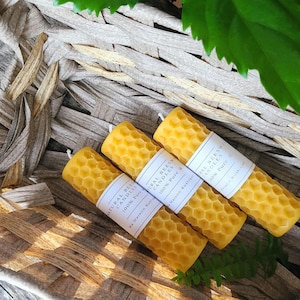 Handmade, 100% pure natural beeswax candle. Honeycomb design. Sold individually, eco-friendly and non-toxic. Respects nature and promotes well-being. image 1