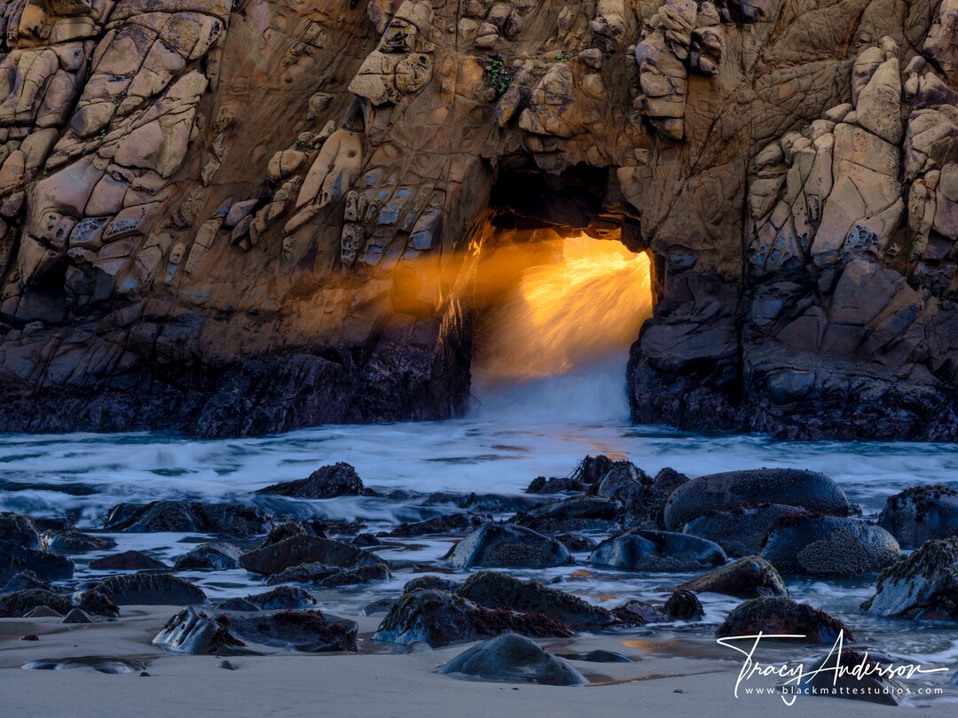 Keyhole Arch Sunset Wall Art, Glowing Light Photo From Pfeiffer Beach