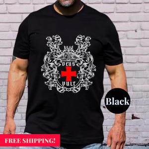 Medieval Knights Templar Cross Shirt | Medieval Inspired Clothes for Men | Renaissance Fair Boyfriend Gift | Deus Vult tshirt for LARP lover