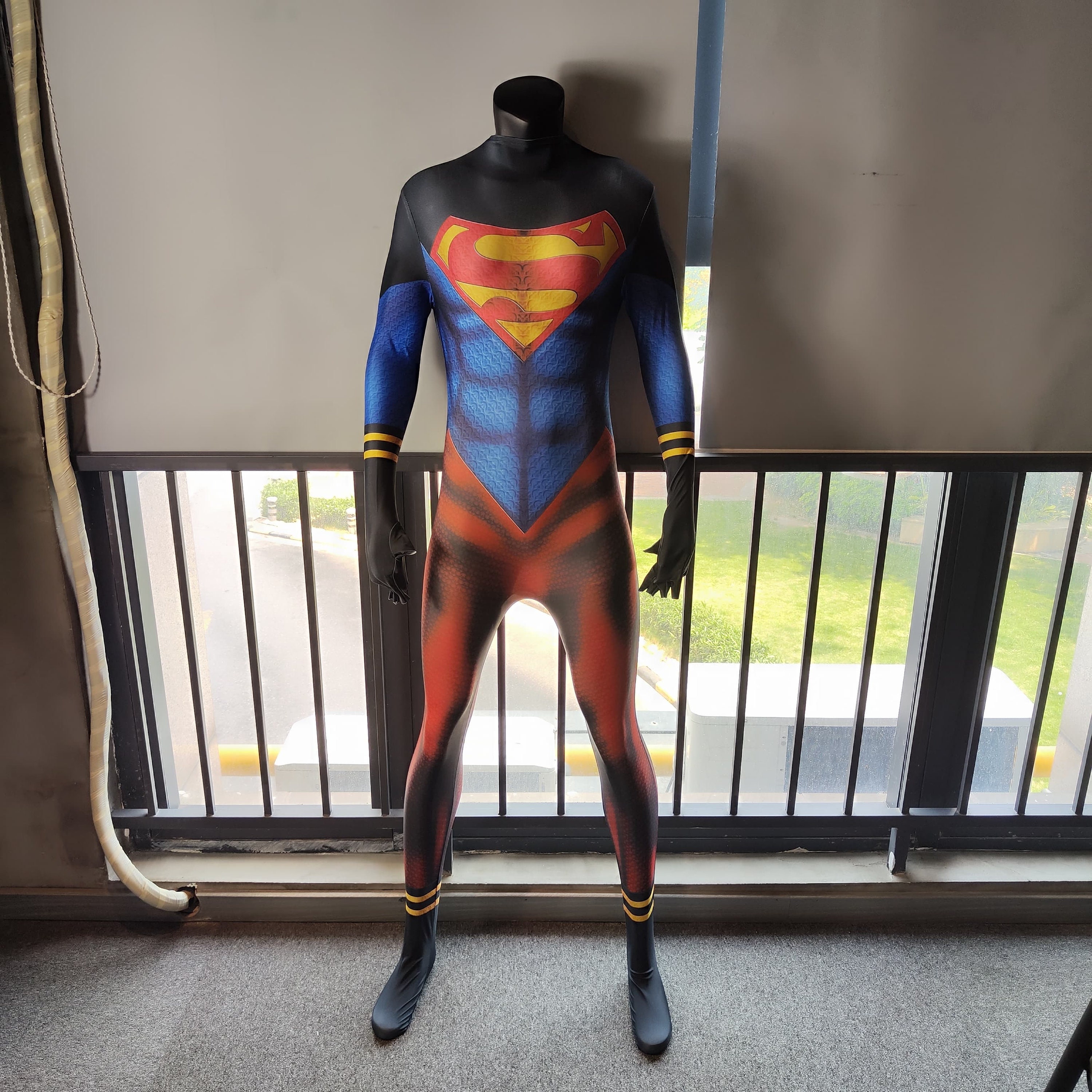 Superboy cosplay on sale