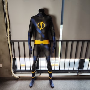 Static shop shock hoodie
