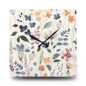 Horloge murale moderne à motif floral, accent de fleurs tendance unique, décoration de salon élégante, essentiels d'appartement