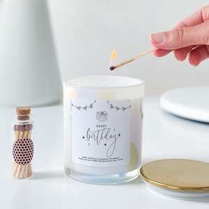 Personalised birthday gift with text Scented soy wax candle for friend daughter sister niece colleague mum grandma niece auntie nanny Vegan