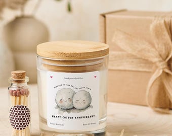 Jubiläumskerze aus Baumwolle, Geschenk-Set für Frau und Freundin, entzückendes Andenken zum 2. Hochzeitstag, Eingehüllt in Liebe für zwei wunderbare Jahre