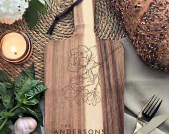 Personalised Acacia Chopping Board | Custom Gift | Floral Design | Gifts for Her | Gifts for Him | Gifts for Couples | 30cm | Snack Board