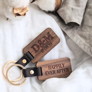 Personalised Engraved Walnut Keyring | Custom Couples Gift | Bespoke Couple Gifts | Gifts for Him | Gifts for Her