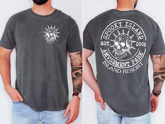 Comfort Colors® Spooky Island Shirt Halloween Skull Tee,Vintage Horror T-Shirt,Amusement Park Sweatshirt,Gothic Unisex Gift for Him Her