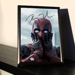 HWC Trading Deadpool 2 Ryan Reynolds 16 x 12 inch Framed Gifts Printed  Poster Signed Autograph Picture for Movie Memorabilia Fans - 16 x 12  Framed