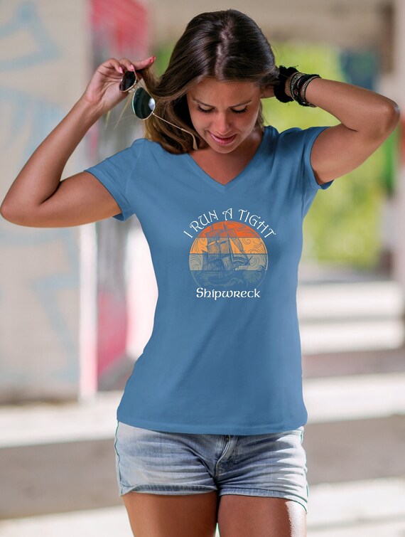 t shirt i run a tight shipwreck