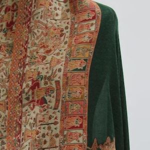 Exclusive Green and Beige Kashmiri pure wool Multicoloured Kanni Mughal Darbar Embroidered Shawl, Winter Wrap (40x80 inches)