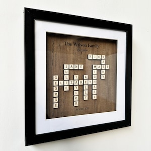 Marco de Scrabble personalizado con nombres de familia, regalo de Navidad, árbol genealógico, fichas de letras personalizadas, recuerdo de cumpleaños de abuelos