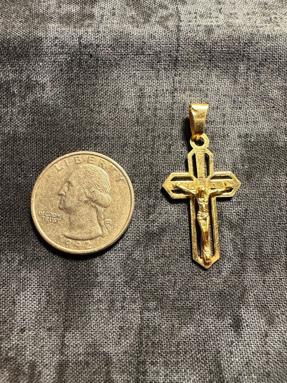 14k Yellow Gold Crucifix Pendant Charm Jesus Reli… - image 8