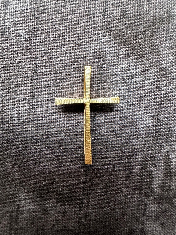 14k Yellow Gold Domed Cross Pendant Charm Jesus R… - image 1