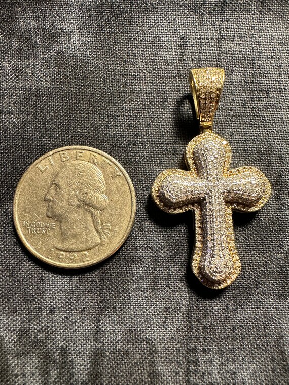 Klassischer 10K Gelb- & Weißgold Kreuzanhänger – Doppelseitig, Zweifarbig, 1,2g – Religiöser Schmuck Für Damen & Herren