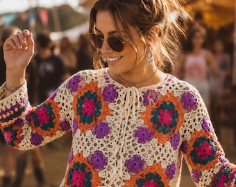 Granny Square Style Crochet Top - Authentic Vintage 70s Cardigan Pattern - PDF Instant Download