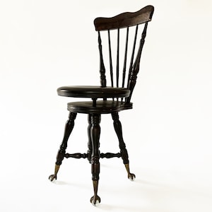 1900s Antique Piano Stool