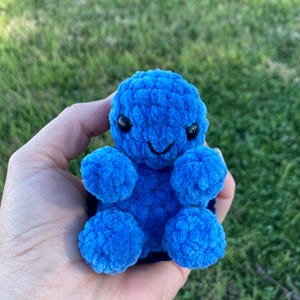 Sitting Turtle Plushie