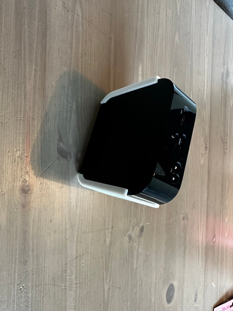 Apple TV 4k wall mount/TV holder / 3D printing image 3