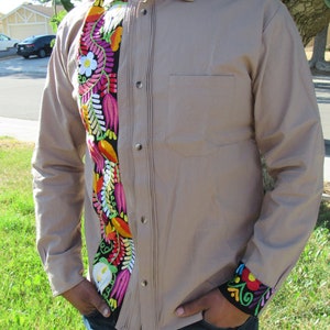Men&#39;s Mexican Traditional Shirt. Floral Embroidered Guayabera for Men. Formal Button Up Shirt. Traditional Style Shirt.