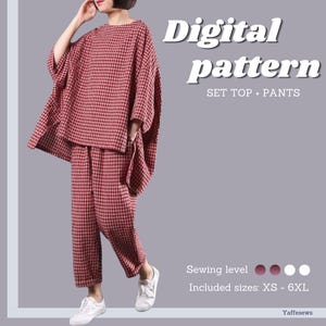 Puede incluir: Un conjunto de top y pantalón a cuadros rojos y blancos. El top es holgado, estilo murciélago, y el pantalón es de corte relajado. La imagen incluye el texto "Digital pattern SET TOP + PANTS" y "Tallas incluidas: XS - 6XL".