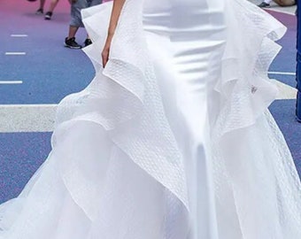 Mermaid Wedding Dress Satin Detachable Train Beautiful Boatneck wedding dress