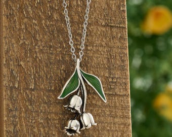 Vintage Lily of the Valley Floral Drop Necklace, Spring & Summer Flower Jewelry, Minimalist Botanical Necklace, Rustic Nature Jewelry